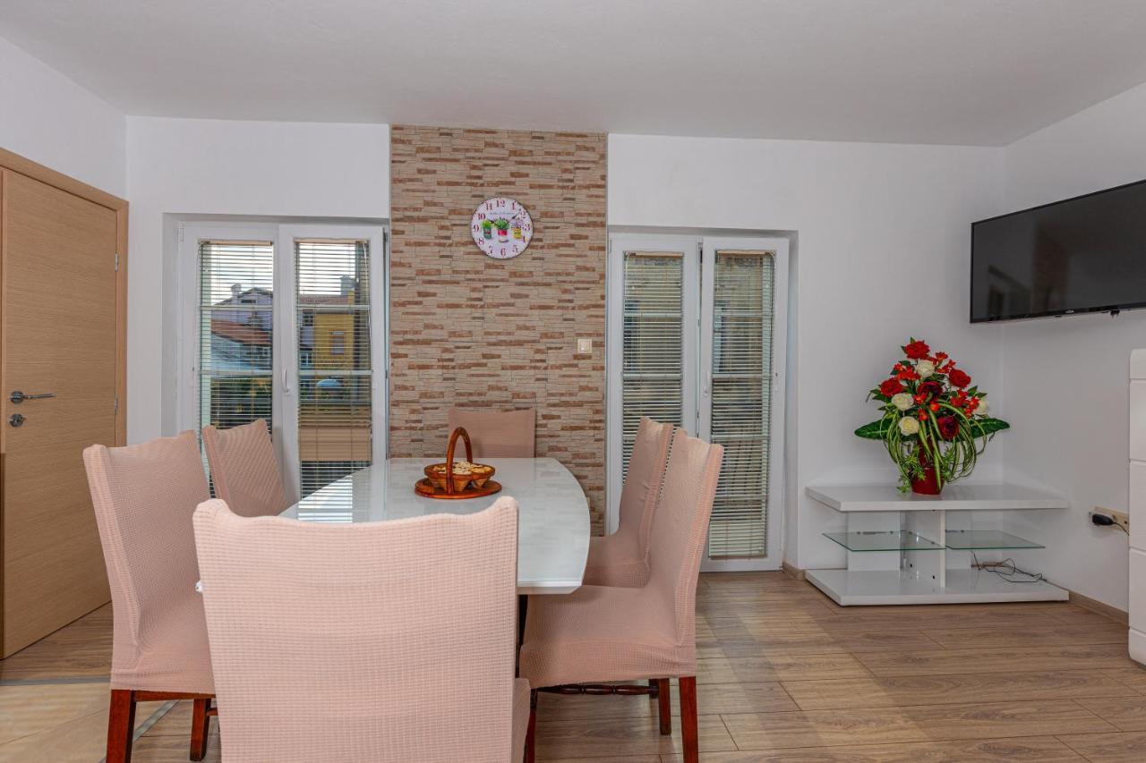 Apartman Sare Crikvenica Εξωτερικό φωτογραφία