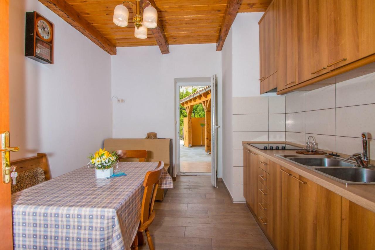 Apartman Sare Crikvenica Εξωτερικό φωτογραφία