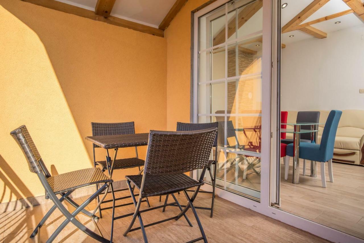 Apartman Sare Crikvenica Εξωτερικό φωτογραφία